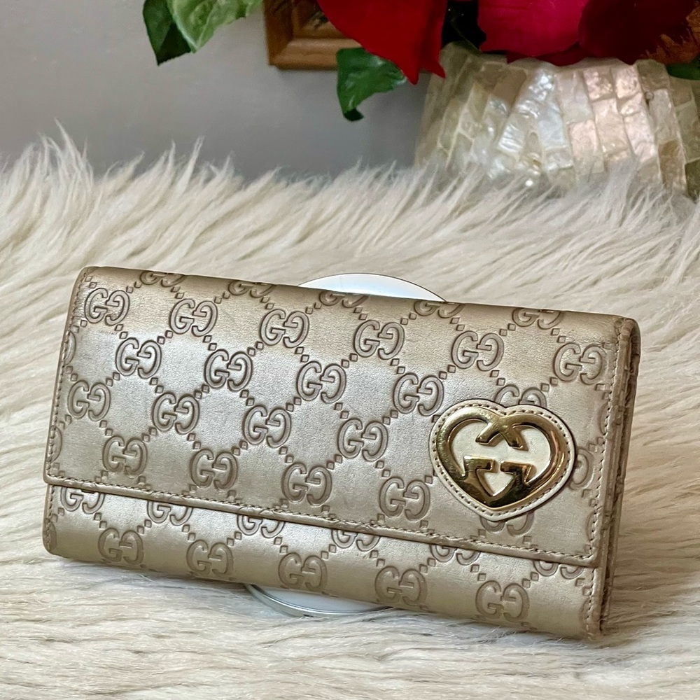 Authentic GUCCI Monogram GG wallet without the off brand chain. - Picture 9 of 16